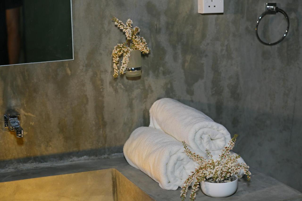 Yala Wild Hut - Yala Hotel Tissamaharama Eksteriør billede